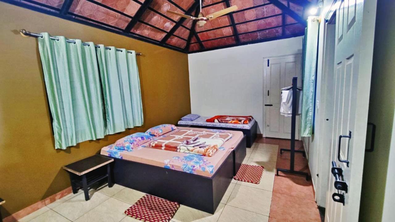 Staymaker Kasargali Homestay Sakleshpur Esterno foto