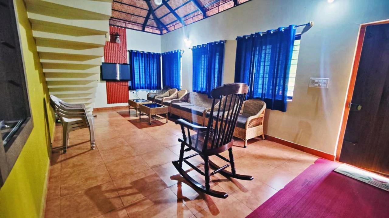 Staymaker Kasargali Homestay Sakleshpur Esterno foto