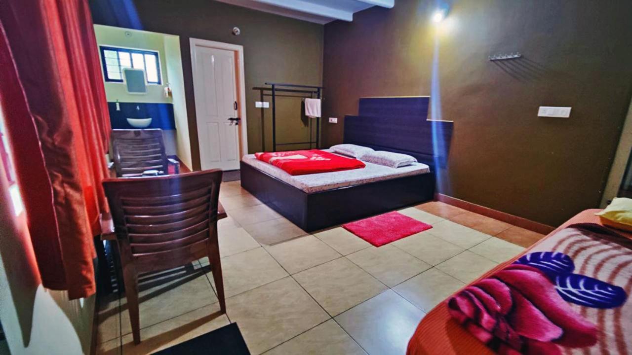 Staymaker Kasargali Homestay Sakleshpur Esterno foto