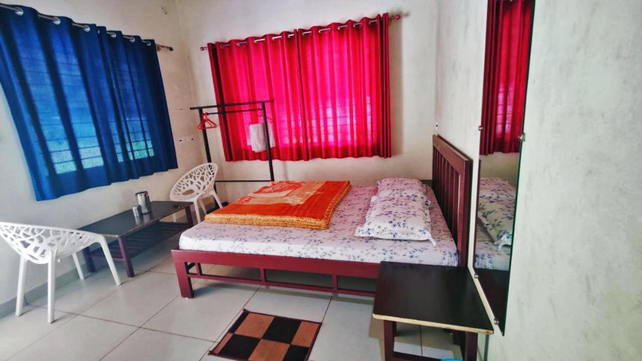 Staymaker Kasargali Homestay Sakleshpur Esterno foto
