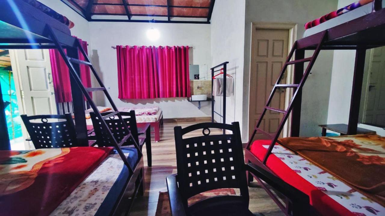 Staymaker Kasargali Homestay Sakleshpur Esterno foto